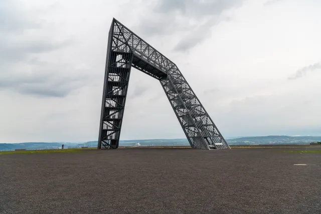 Das Saarpolygon in Ensdorf aus verschiedenen Perspektiven