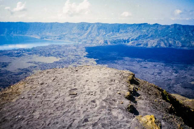 Die Caldera vom Batur aus