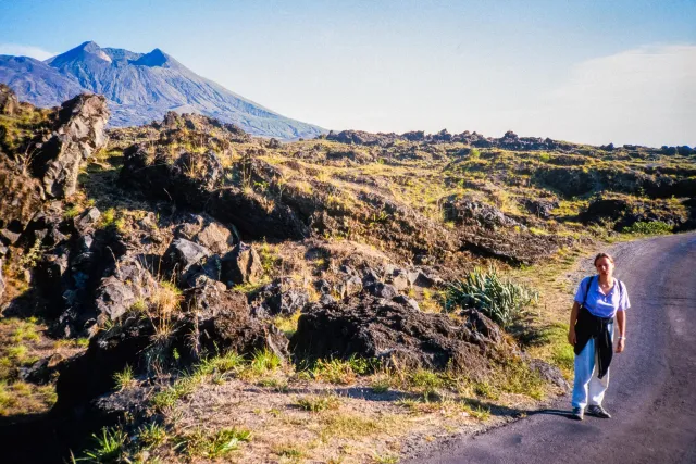 The climb to the summit of Batur