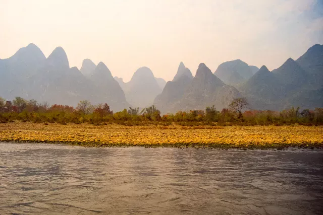 Die Karstlandschaften am Li-Fluss bei Guilin