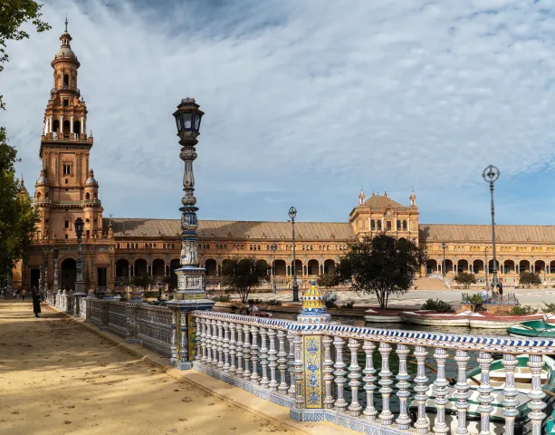 Die Plaza de España in Sevilla